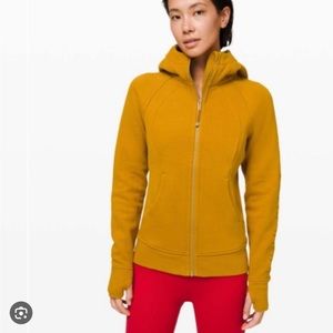 Lululemon Scuba Logo on Sleeve Gold Zip Size 8